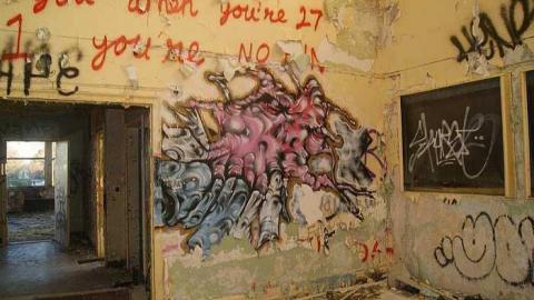 Kodak building 9 - 384210_10150382388154082_569316408_n.jpg