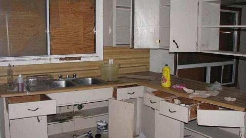 Gas Below - Grassy-and-Gassy16.jpg