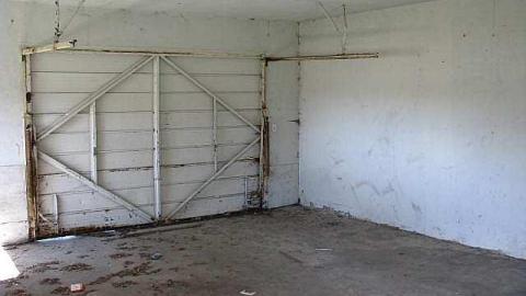 Gas Below - Grassy-and-Gassy30.jpg