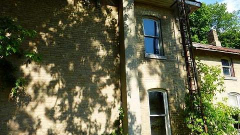 Cemetery View photo 3