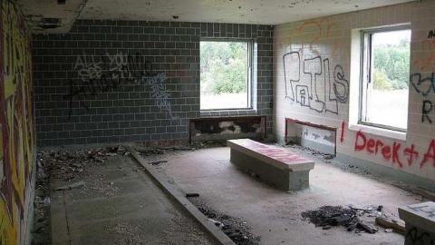 August 2016 visit - Burwash-Correctional-Prison454.jpg