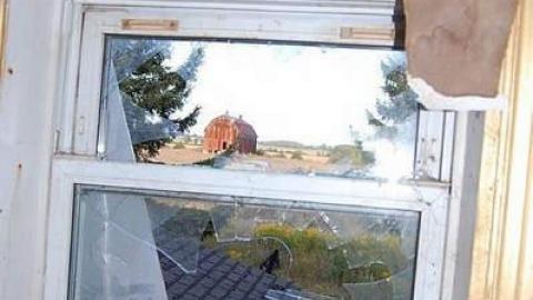 Deer Park - House-off-40157.jpg