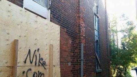 September 2016 cover photo