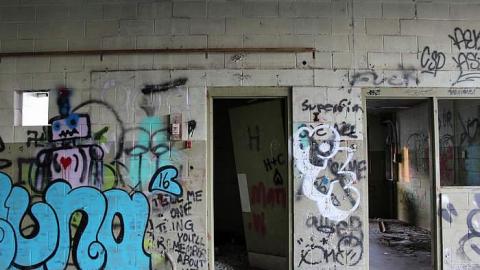 Camp 30 auto garage - Garage-Across-from-Camp-30100.jpg