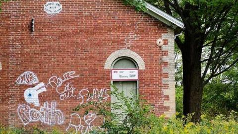 Altona Secondary No.16 - Altona-(ghost-town)94.jpg