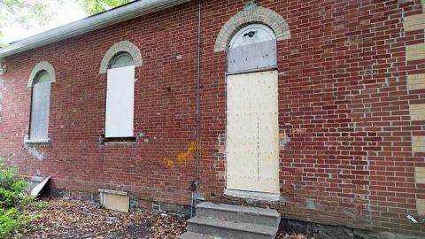 Altona Secondary No.16 - Altona-(ghost-town)95.jpg