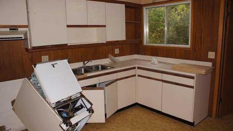 26/09/2016 - Rainy Greenhouse - Royal-City-Nursery13.jpg