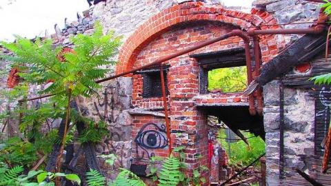 River Front  - Lemieux-Island3.jpg