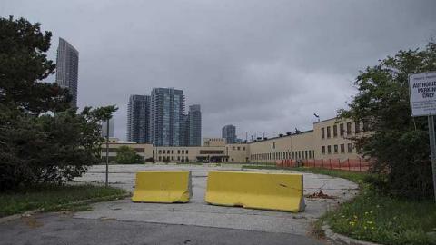 Factory from the street - _DSC2518.jpg