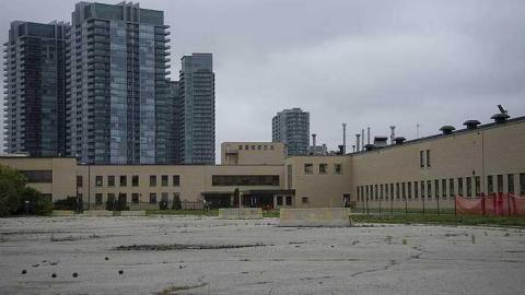 Factory from the street - _DSC2538.jpg