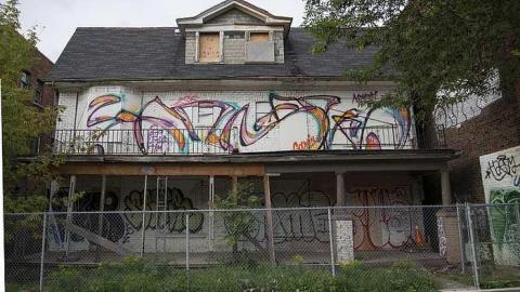 Paint Covered House - _DSC2691.jpg