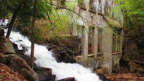 Carbide ruins - IMG_8924.jpg
