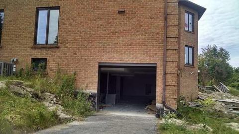 Weird Basement - Ecko-Location7.jpg