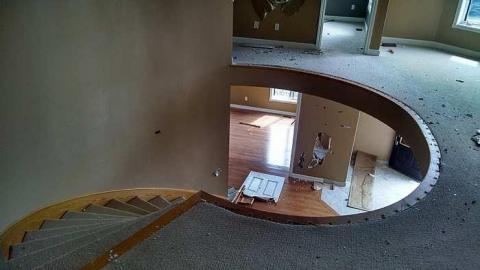 Weird Basement - Ecko-Location10.jpg