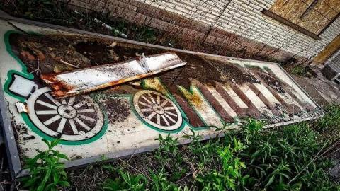 Stop 50 - Stop-50-Truck-Stop96.jpg