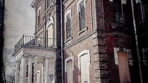 Century Manor - Century-Manor-Asylum8.jpg