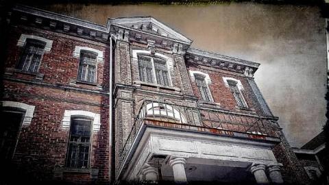 Century Manor - Century-Manor-Asylum124.jpg