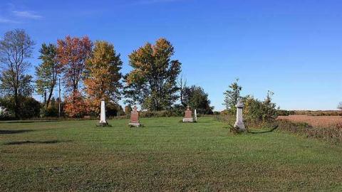 Coyne Cemetery photo 2
