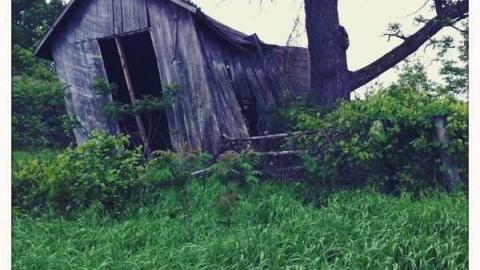 Old House - house10.jpg