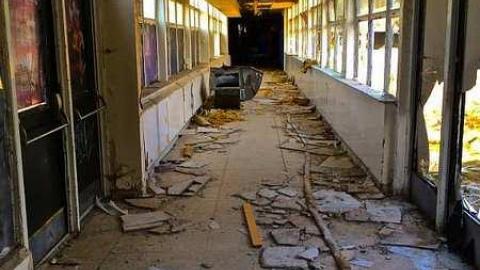 April 2014 - Alderwood-Collegiate-Institute321.jpg