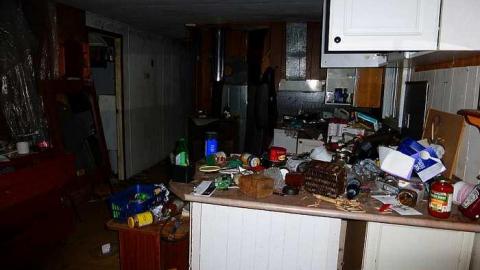 Red Necks - P1090587.jpg