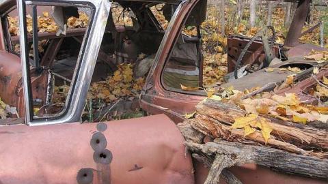 October 23, 2016 - Golden-Oldies--Four-50s-Cars1.jpg