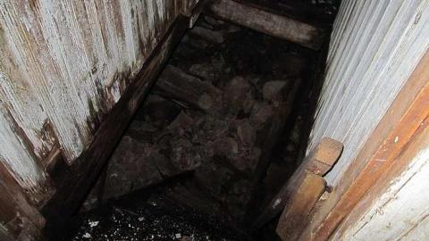 October 25, 2016 - Highway-93-Boarded-Up-House37.jpg