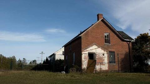 Nostalgia - Cullen-Gardens219.jpg