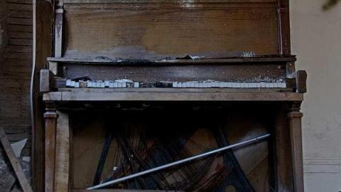 Nostalgia - Cullen-Gardens236.jpg