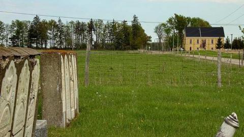 The Winter Of Trouble Is Past - Largie-Pioneer-Cemetery15.jpg