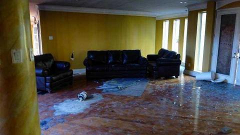 November Rain - Abandoned-Grow-Op-Mansion--Drug-Dealers-Mansion--King-City457.jpg