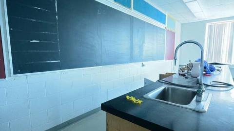 Sad Adventure - Saint-Anthony-Daniel-School11.jpg