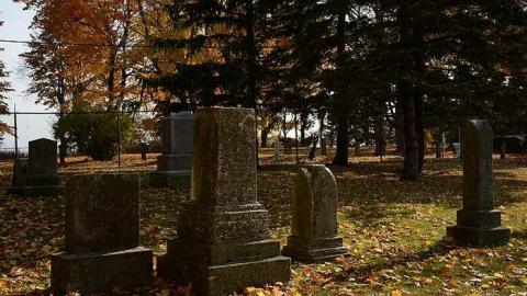 Keys to the crypt - Port-Oshawa-Pioneer-Cemetery7.jpg