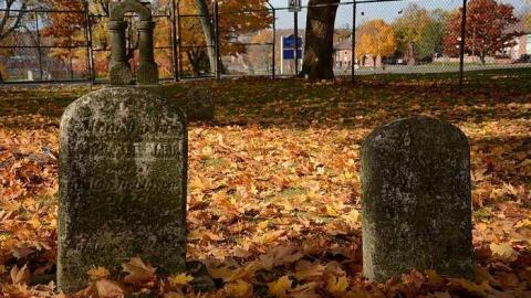 Keys to the crypt - Port-Oshawa-Pioneer-Cemetery21.jpg
