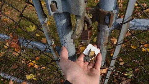 Keys to the crypt - Port-Oshawa-Pioneer-Cemetery22.jpg