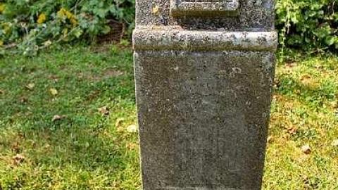 Easy To Nith - Canning-pioneer-Cemetery11.jpg