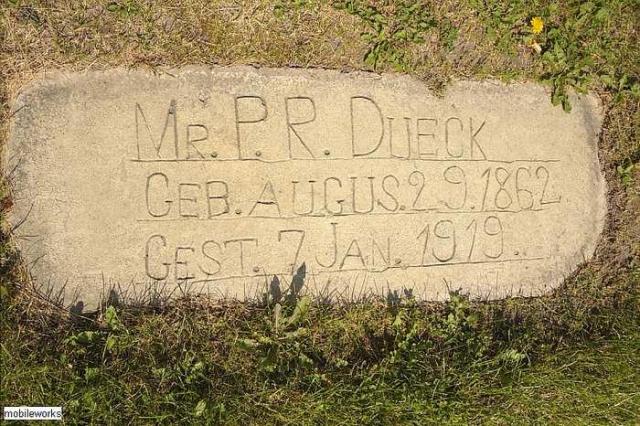 Steinbach Pioneer Cemetery - Steinbach, Manitoba