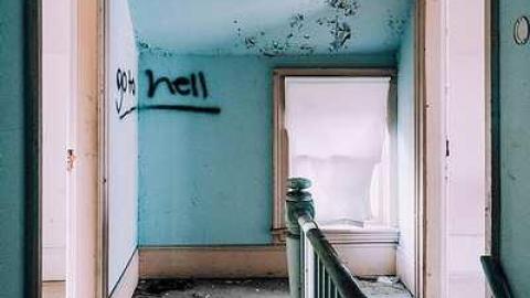 Houses & Main Building - Cullen-Gardens18.jpg