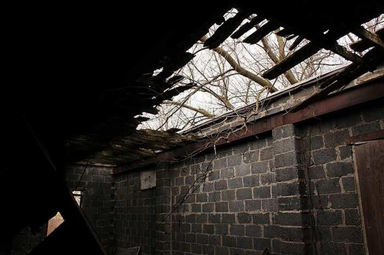 Building Remains 2016 - IMG_03291.jpg