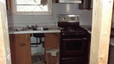 November 2016 - Abandoned-Motel4.jpg