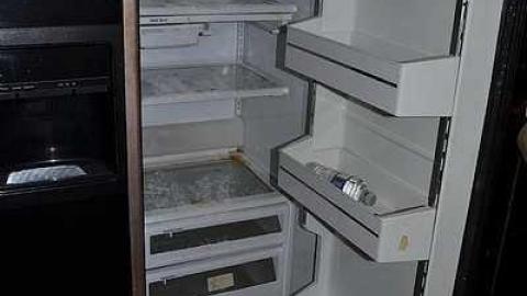 November 2016 - Abandoned-Grow-Op-Mansion--Drug-Dealers-Mansion--King-City96.jpg