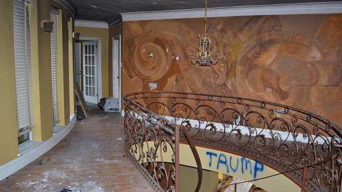 November 2016 - Abandoned-Grow-Op-Mansion--Drug-Dealers-Mansion--King-City103.jpg