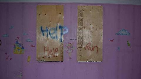 November 2016 - Abandoned-Grow-Op-Mansion--Drug-Dealers-Mansion--King-City67.jpg