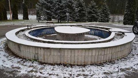 November 2016 - Abandoned-Grow-Op-Mansion--Drug-Dealers-Mansion--King-City88.jpg