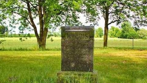 Hatchley [pioneer] Cemetery photo 2