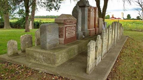 Lotan [pioneer] Cemetery photo 5