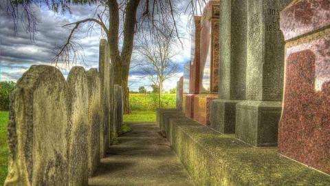 Forever Home - Lotan-pioneer-Cemetery32.jpg