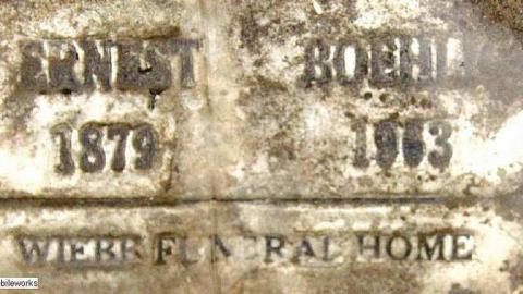 Mexico via Swift Current  - Old-Osterwick-Cemetery3.jpg