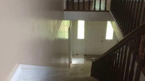 Golfing for a House, & a Farm - RussellChristie-House138.jpg