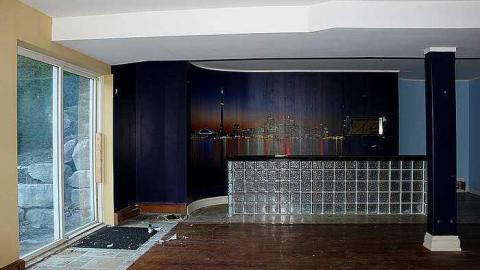 september 2016 - Abandoned-Grow-Op-Mansion--Drug-Dealers-Mansion--King-City16.jpg